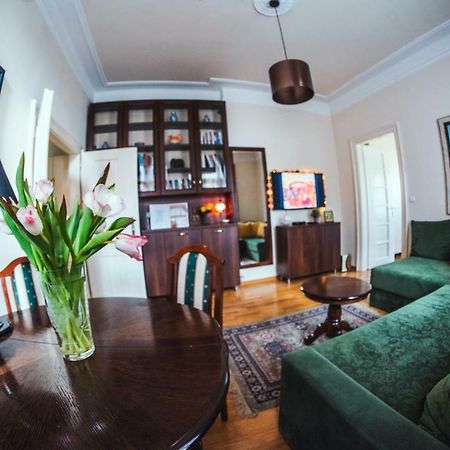 Crown Apartment With Garden View 贝尔格莱德 外观 照片