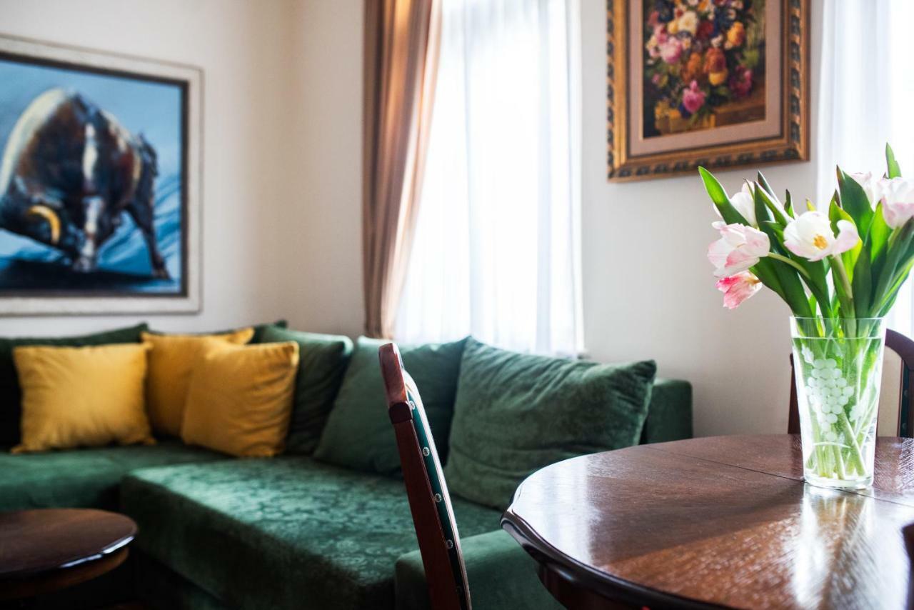 Crown Apartment With Garden View 贝尔格莱德 外观 照片