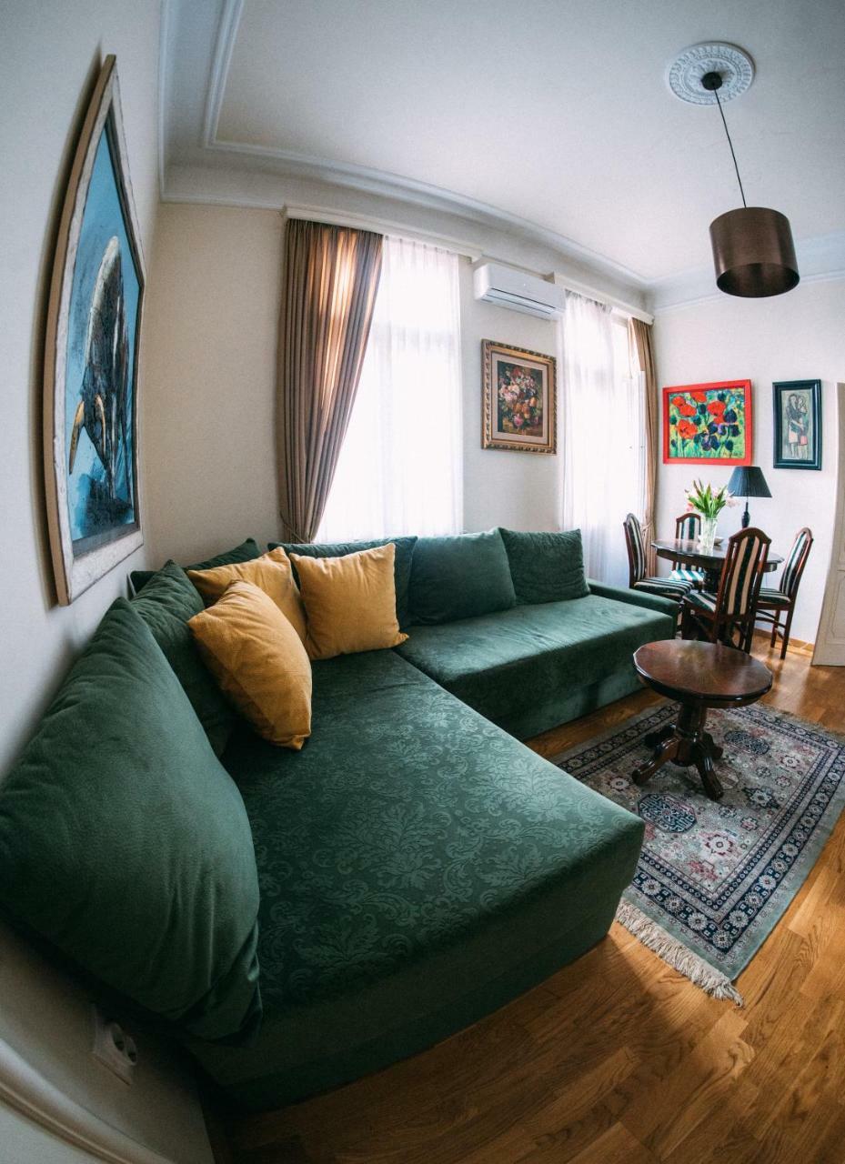 Crown Apartment With Garden View 贝尔格莱德 外观 照片